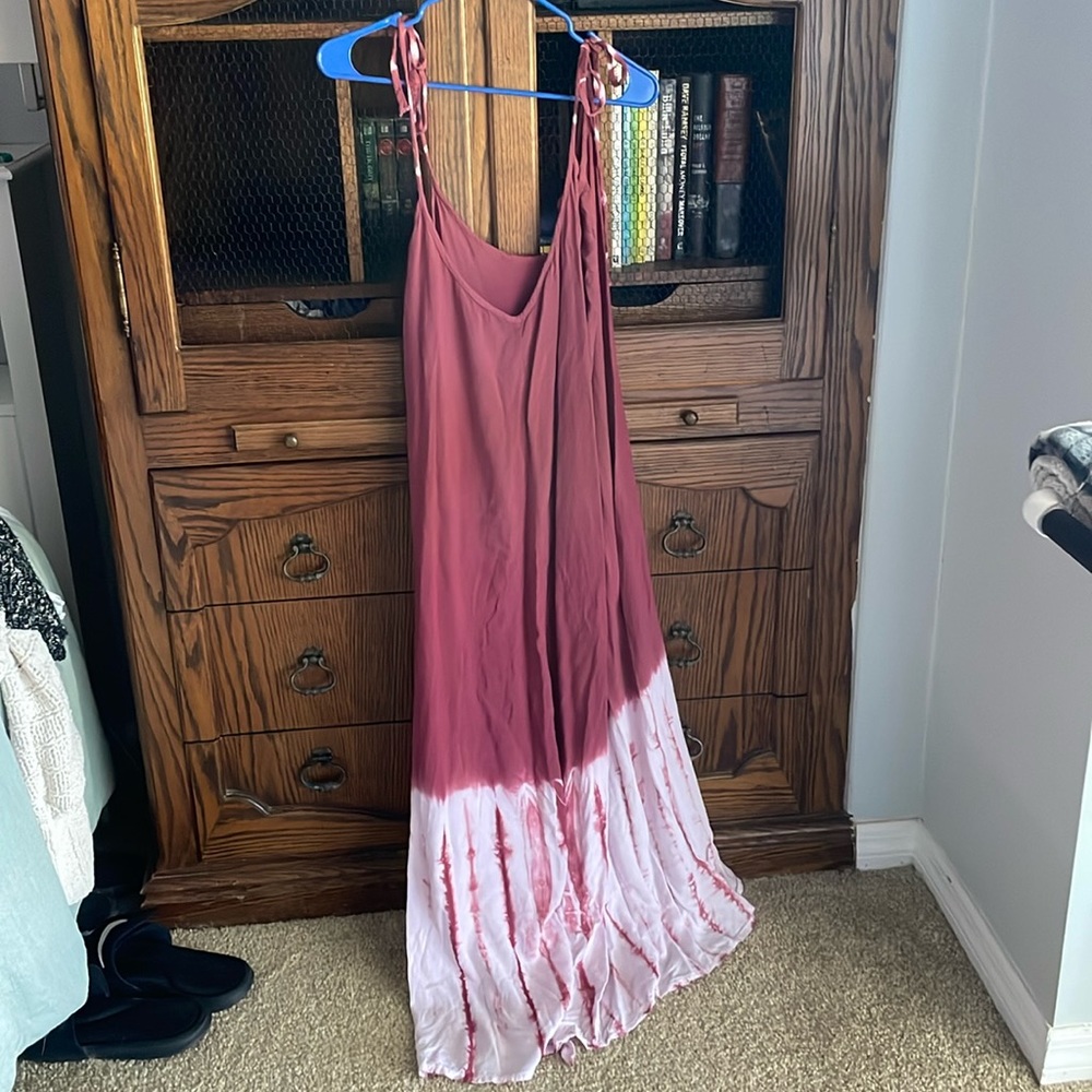 Adjustable red tie dye maxi dress